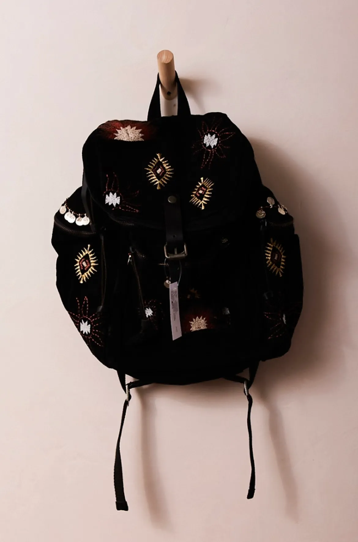 VERSAILLE BACKPACK (BLACK)